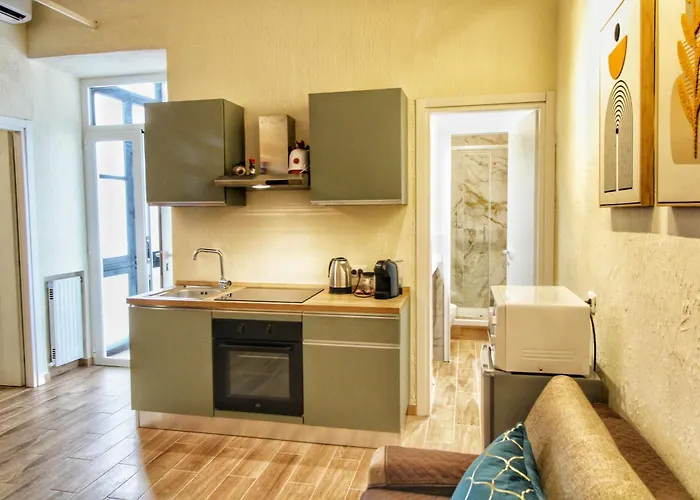 Lovely 2 Bedroom By Yourhost * Rzym